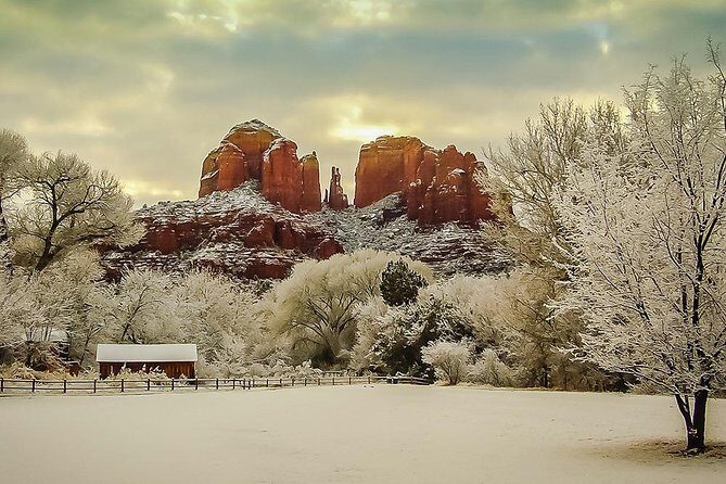 2.5-Hour Sedona Sightseeing Tour with Sedona Hotel Pickup - Chapel of the Holy Cross: The One Stop You’ll Remember