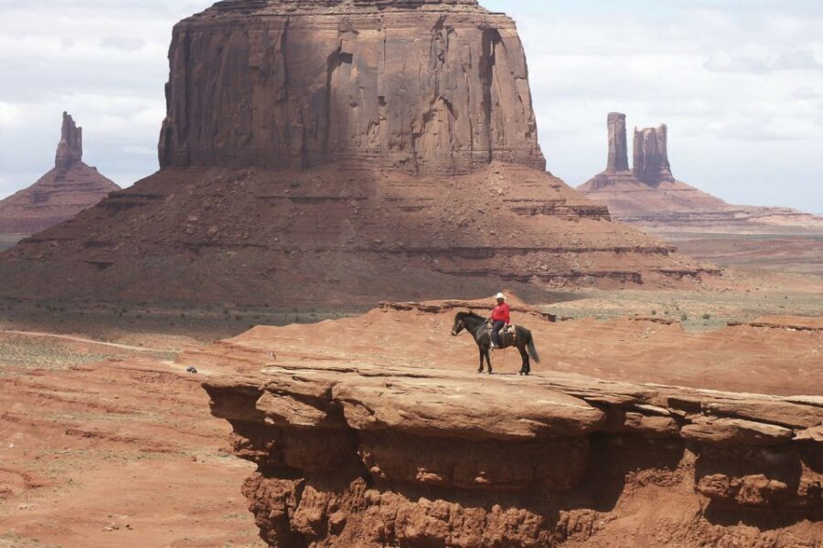 From Sedona or Flagstaff: Full-Day Monument Valley Tour - Oak Creek Canyon morning to Cameron Trading Post: the drive sets the tone
