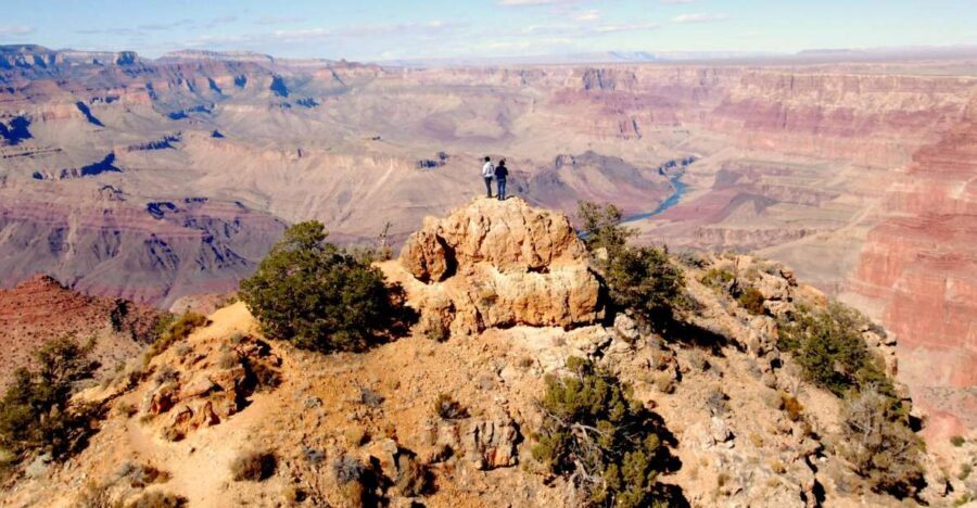 From Sedona or Flagstaff: Ruins & Volcanoes Small-Group Tour - Historic Cameron Trading Post: a stop that feels like the Southwest