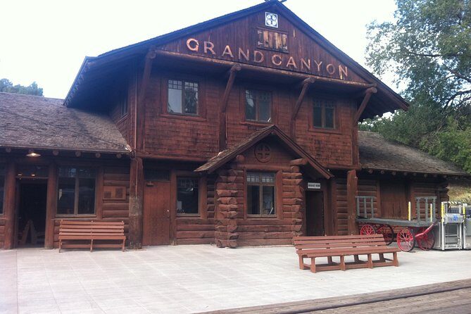 Grand Canyon Railroad Excursion from Sedona - The Grand Canyon Railroad experience: what the train gives you (and what it doesn’t)