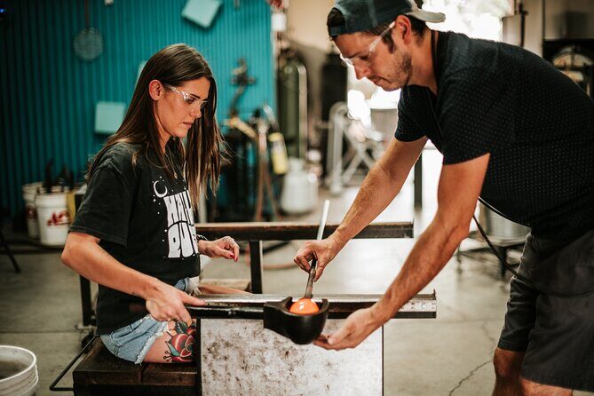 Introduction to Glassblowing Workshop in Sedona - Where to meet The Melting Point (and why location matters)