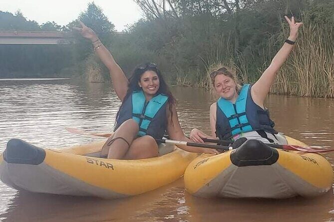 Kayak Tour on the Verde River - Safety gear and guide style: what the instruction covers