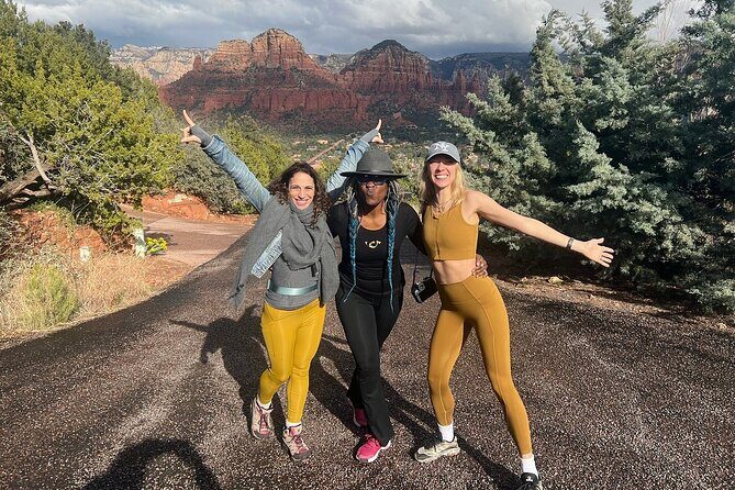 Private Luxury Scenic Sedona Tour, $489 for ALL, up to 6 - The guide makes or breaks a short tour