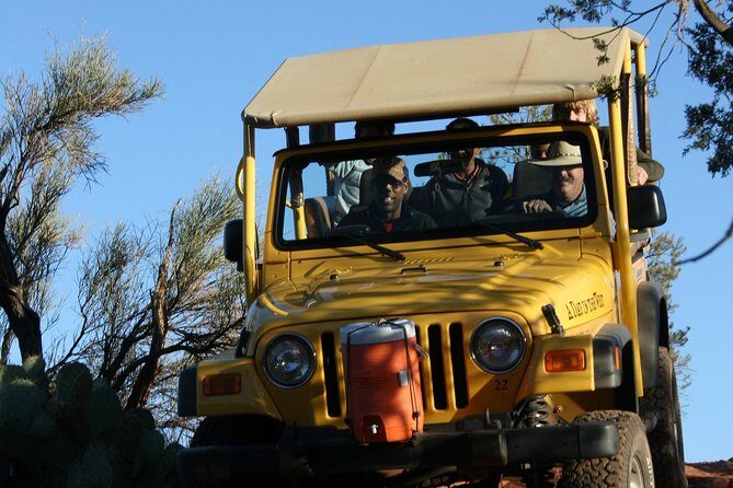 PRIVATE Sedona Jeep Tour 2-hour Lil' Rattler Off-Road - Entering Sedona off-road: what this private Jeep tour really delivers