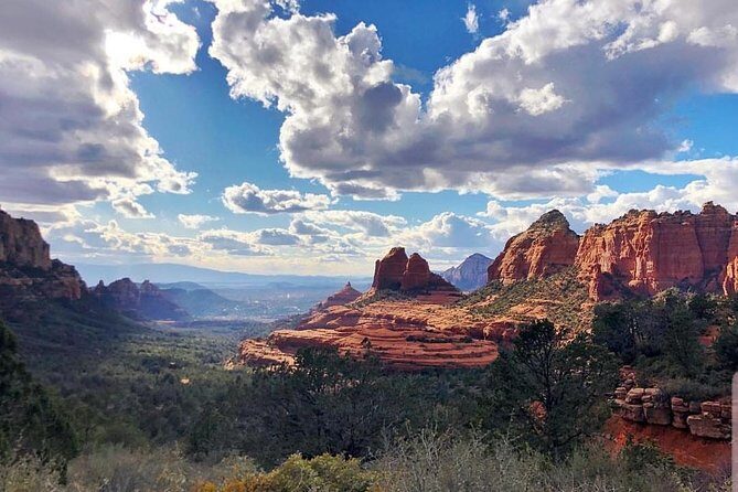 PRIVATE Sedona Jeep Tour 4X4 Climb - Colorado Plateau - Key things you’ll notice right away
