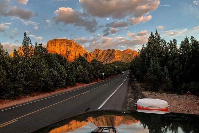 Sedona Highlights Scenic Jeep Tours - The north-side viewpoint into the Verde Valley canyons