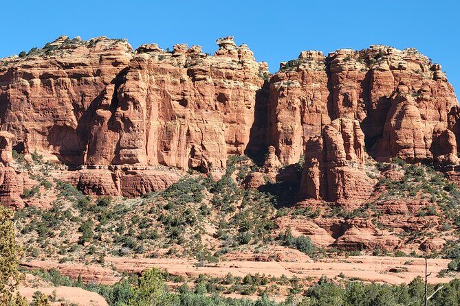 Sedona Magical Sightseeing Highlight Tour- 5 Stars - The village-style architecture pause: where the stories feel more human