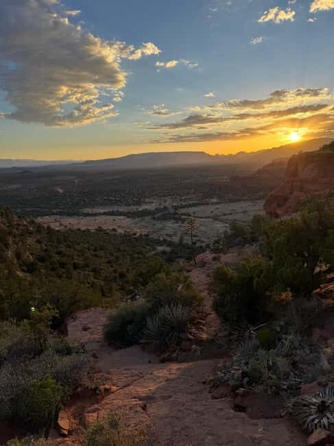 Sedona Night Hike and Stargazing Tour - The Hike: Red Rocks in Fading Light, Then Darker Trail