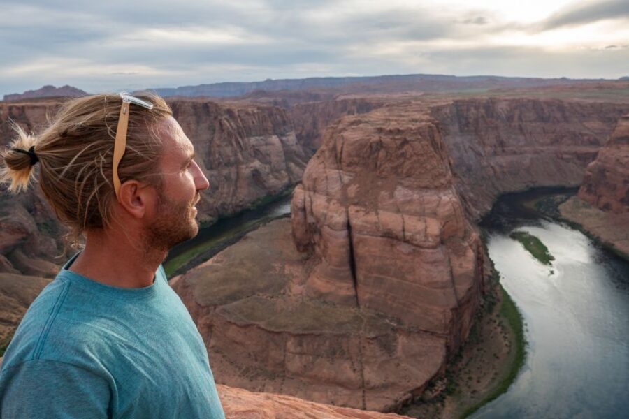 Sedona or Flagstaff: Horseshoe Bend & Antelope Canyon X Tour - Glen Canyon Dam and Lake Powell: the “power and scale” stop