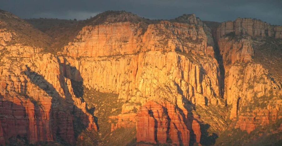 Sedona: PRIVATE Pavement 2-Hour Highlights Jeep Tour - Chapel of the Holy Cross: the rock-built wow-factor