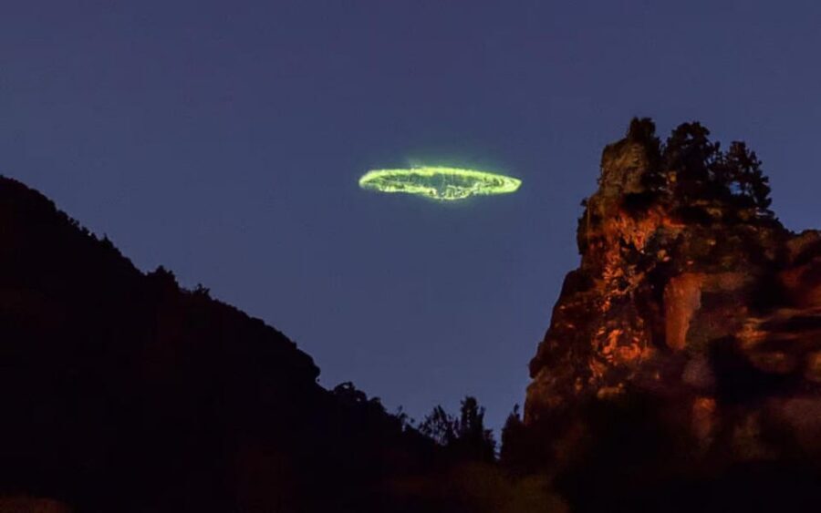 Sedona: PRIVATE UFO Night Jeep Tour near Bradshaw Ranch - UFO stories with a reality check