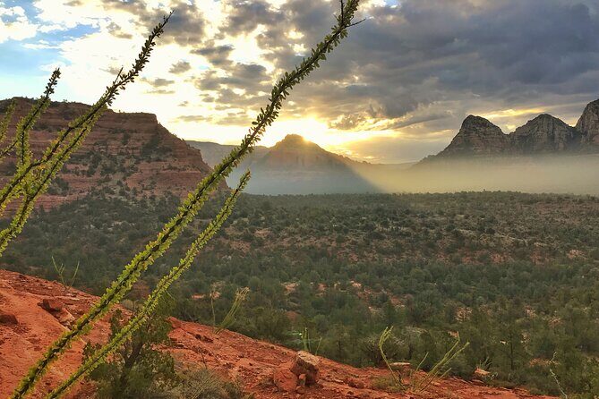 Sedona Sacred Canyons Loop Hike With a Private Guide - Binoculars and photo windows: what you’ll actually see