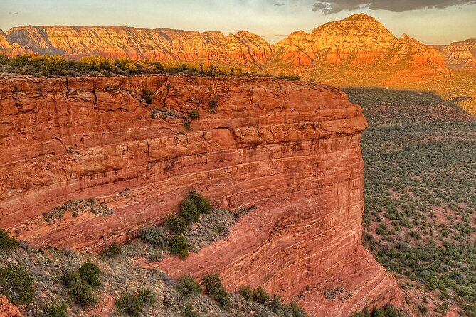 Sedona Sneak-a-Peak Hike With a Private Guide - What’s included on trail: gear that reduces friction