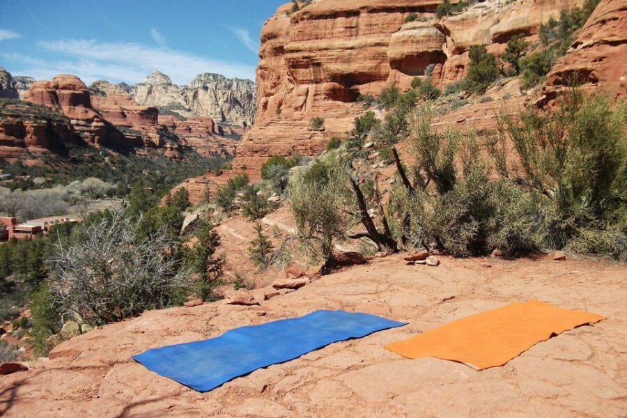 Sedona: Vortex Yoga Hiking Half-Day - Where you meet and why the small group matters