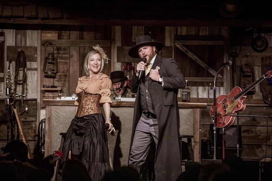 Sedona: Western Dinner Theater and Town Experience - Axe throwing, bull riding, and the shooting gallery: included fun with real structure