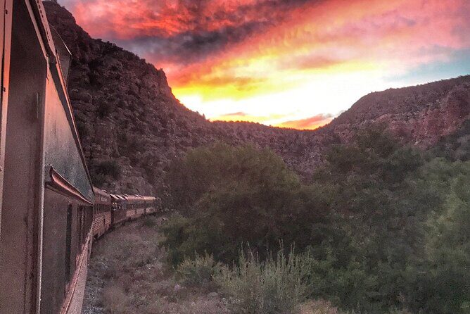 Starlight Ride on Verde Canyon Railroad - Night-sky comfort: what to wear and what to expect