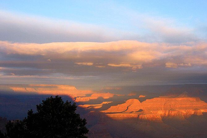 Sunset in the Grand Canyon from Sedona - Dinner before sunset: included, but your expectations should be flexible