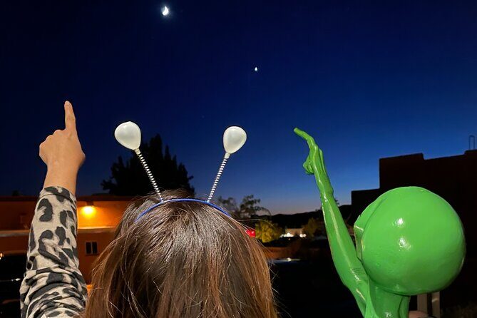 The Original Sedona UFO and Stargazing Night Tour - Comfort and timing: standing shoes, limited seating, and neck safety