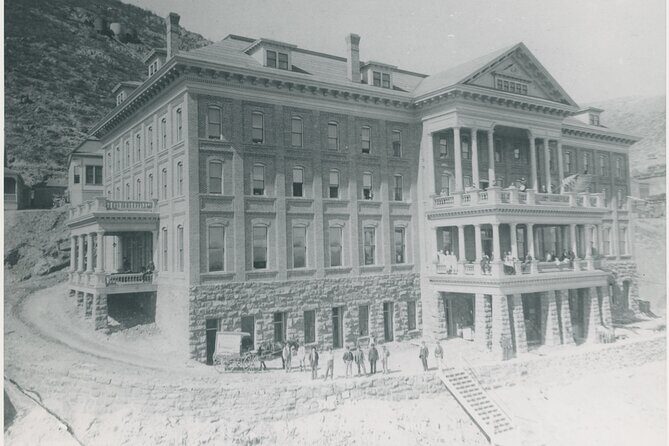 Wild Wild West Tour of Jerome - The Route: Meeting at 403 Clark St and Staying on Schedule